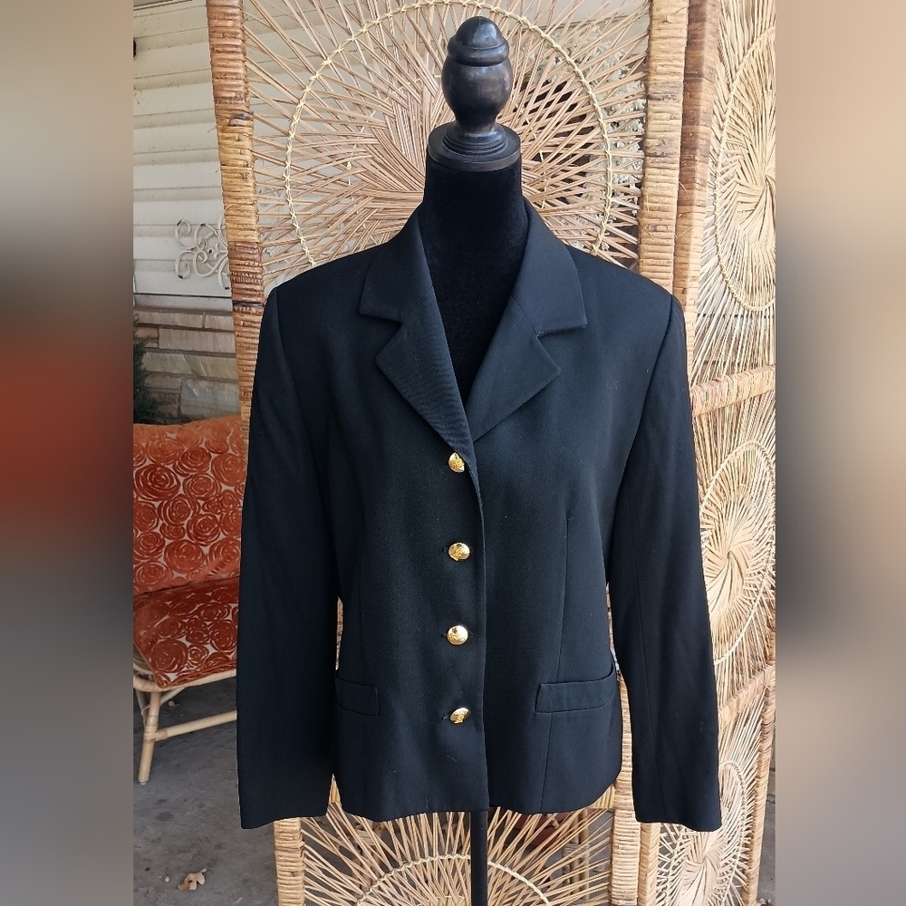 Vintage Austin Reed Petite Women's Black Wool Blazer with Gold Buttons_12